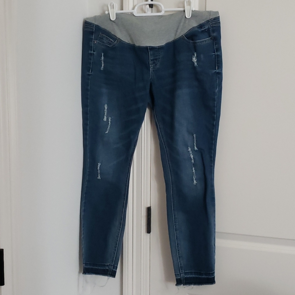 Maternity jeans